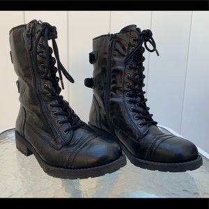 Mossimo brand - Utility Style Women’s Boots